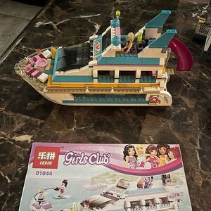 LEGO City Friends Yacht - Teal, Pink, and White